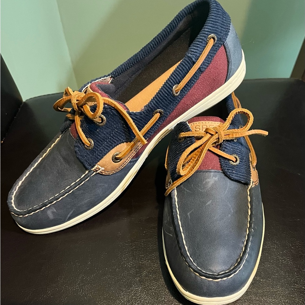 Women’s Sperry boat shoes